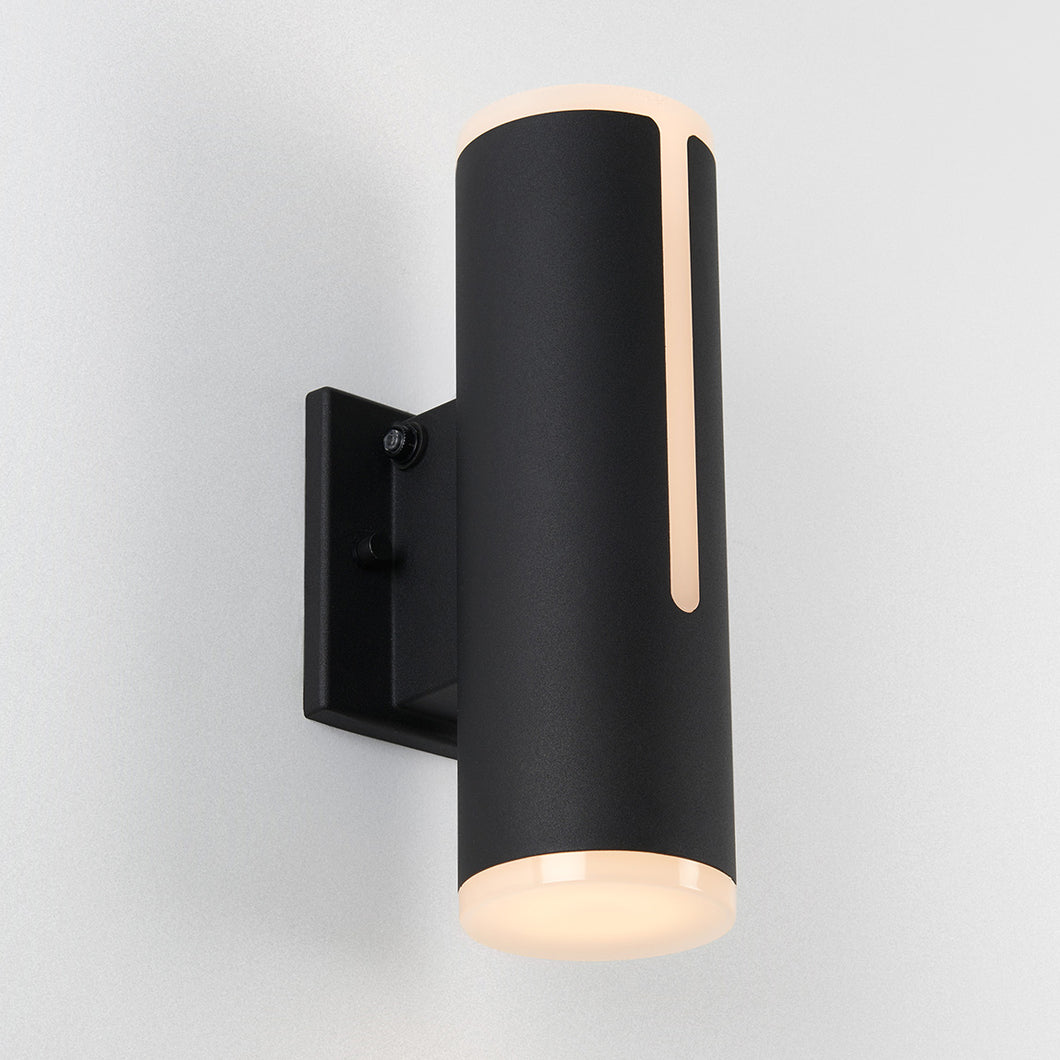 Linea modern LED outdoor wall light black