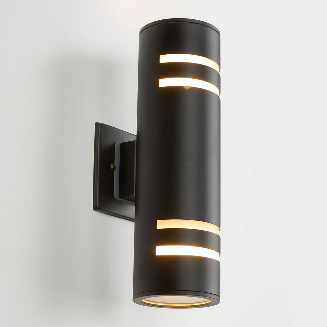 V3 Outdoor Wall Light Black